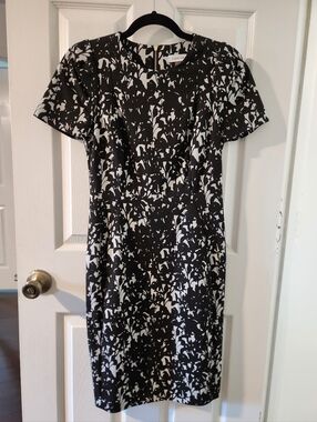 Classic Navy & White Printed Short Sleeve Dress